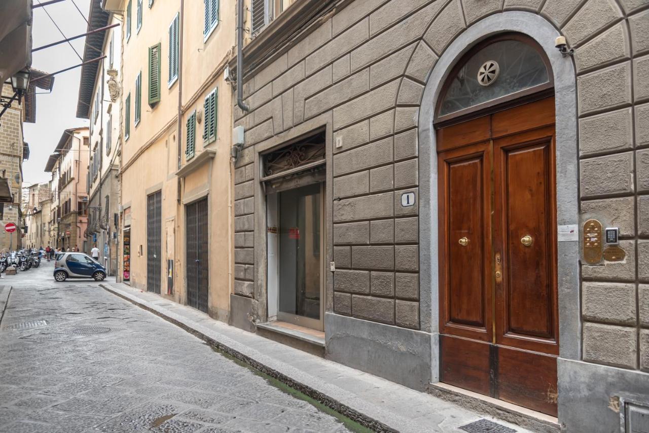 Casa Boss Santa Maria Novella Apartment ฟลอเรนซ์ ภายนอก รูปภาพ